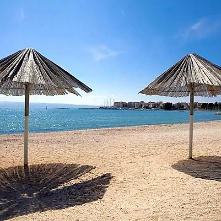 Solis Apartman *